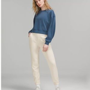 New- Lululemon Softstreme Relaxed High-Rise Pant